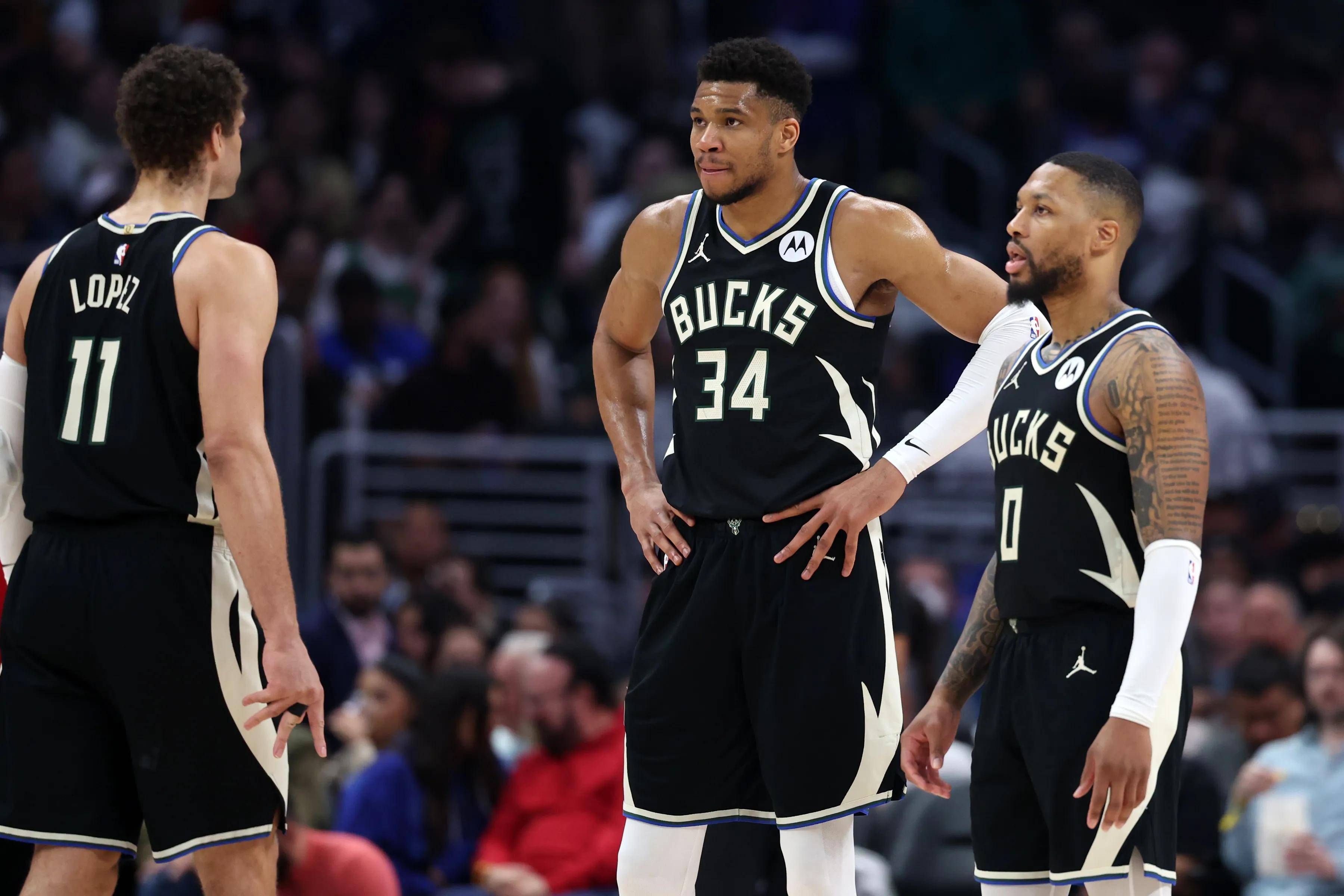 实时比分查询-东契奇连续十二场比赛得分超过比赛局势复杂，雄鹿不断突破！气势如虹延续的简单介绍